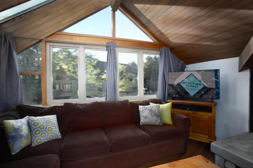 Fitzsimmons C - Private Sauna, Located in the Heart of Whistler Village in Whistler, Canada