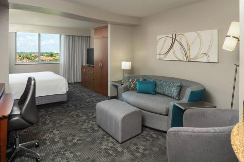 Courtyard by Marriott Miami Airport
