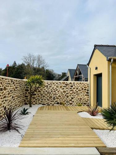 Maison Terracotta vous accueille à 8min de Dinard