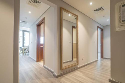Spacious 3BR in Downtown, Direct Access to Dubai Mall & Metro, Burj Khalifa Views, Dubaj (fotografie 7)