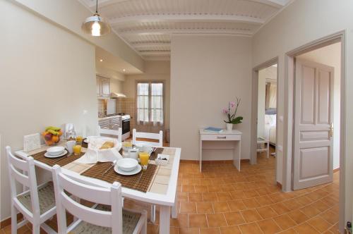 Magnolia Apartments - image 4