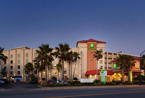 Holiday Inn Hotel & Suites Daytona Beach On The Ocean an IHG Hotel - image 2