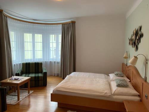 Hotel zur Post in 貢波爾茨基興