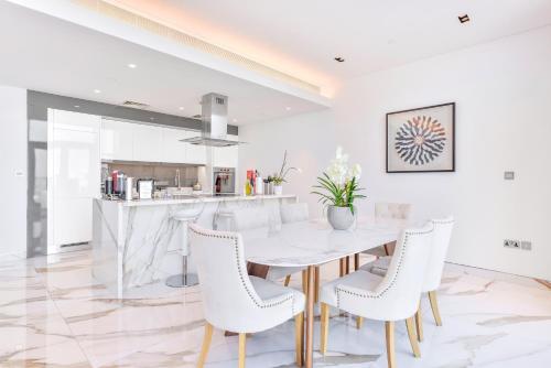 Lavish & Equipped oceanfront 2 BR facing Ain Dubai, Dubai (photo 10)