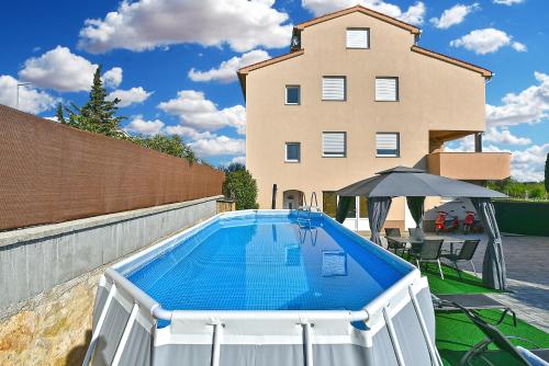 Apartment Majda 2223 - image 5