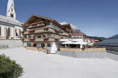 Hotel Neuwirt in Mieming, Österreich