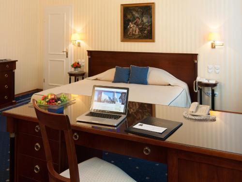 Business Double Room