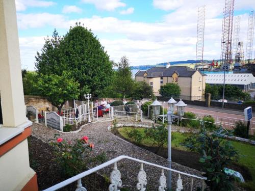 Tayview Hotel - image 9