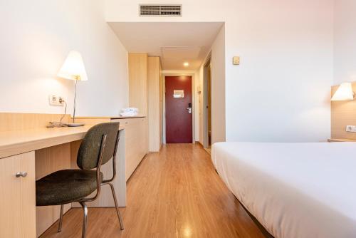 Hotel Basic, Vilafranca del Penedès (fotografie 8)