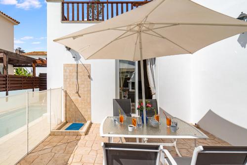 Villa Rosedale by Ezoria Villas in Sotira
