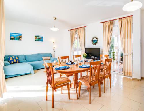 Villa Rosedale by Ezoria Villas in Sotira