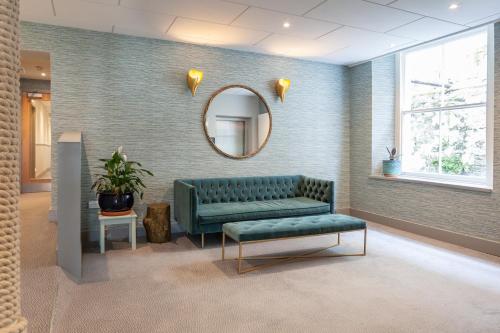 34 The Salcombe - image 6