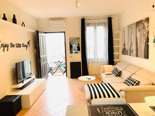  Bilocale 100m dal Naviglio Corsico Milano - JR HOME 1 in Corsico