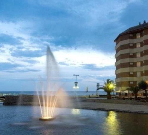 Casa con vistas al mar, naturaleza y montaña