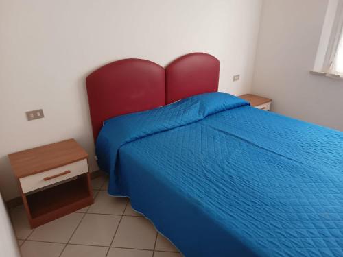 One-Bedroom Apartment image 5