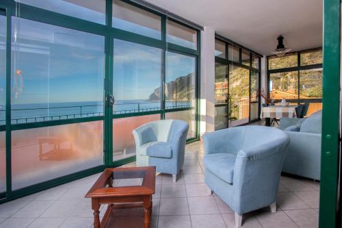  162 - La Veranda Sull´Acqua, Fronte e Vista Mare Riva Trigoso, POSTO AUTO PRIVATO in Sestri Levante