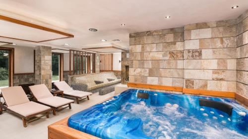 Karstais baseins, Chalet Balkan in Kravenika