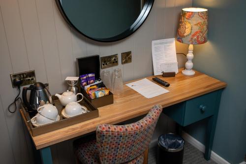 Berkshire Arms by Greene King Inns - image 2
