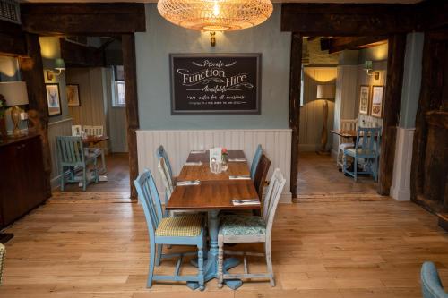 Berkshire Arms by Greene King Inns - image 7
