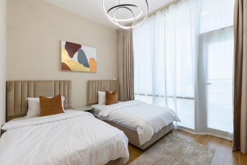Sunny Sky 2 bedrooms apartment with pool view Meera tower - main image