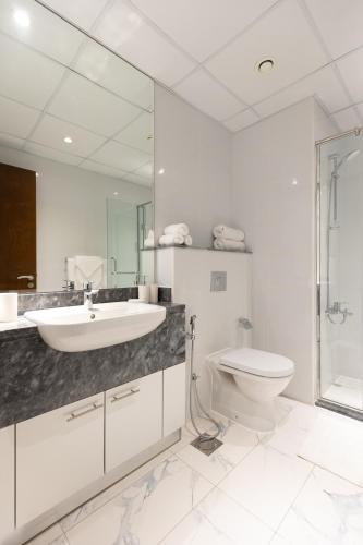 Sunny Sky 2 bedrooms apartment with pool view Meera tower - image 9