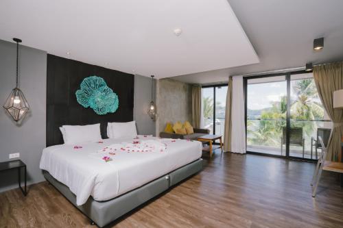 room detail thumbnail 0