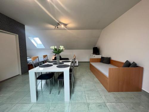 Ubytování Zátiší 2 Olomouc (Ubytovani Zatisi 2 Olomouc) in สลาโวนิน