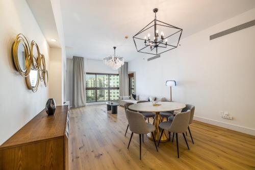 Apartment in Golden Mile with access to Fairmont - image 3