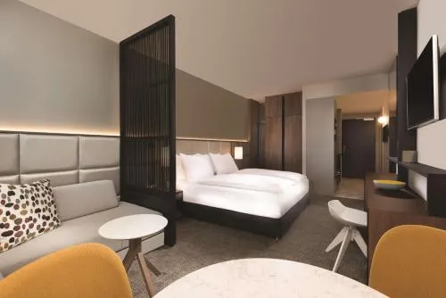 Adina Apartment Hotel Frankfurt Westend in Frankfurt am Main, Deutschland