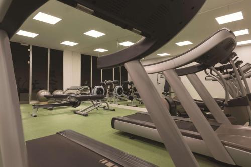 Adina Apartment Hotel Berlin Hackescher Markt - image 10