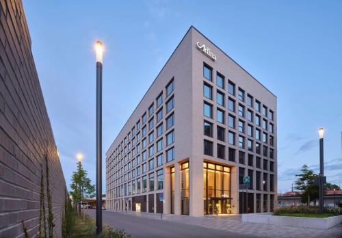 Adina Apartment Hotel Cologne - image 4