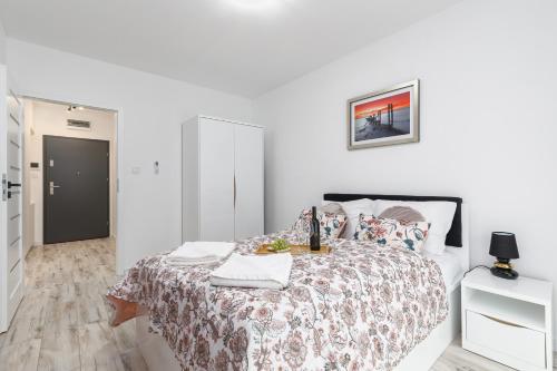 Apartment with Balcony image 1