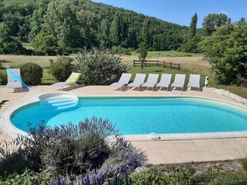 Luxury holiday home in Léobard with private pool - Location saisonnière - Léobard