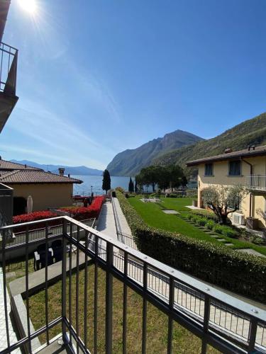 Alex's lake house - Apartment - Riva di Solto