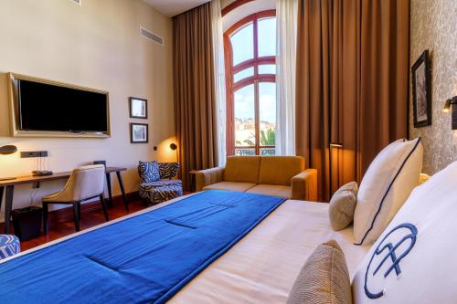 Executive Double Room image 4