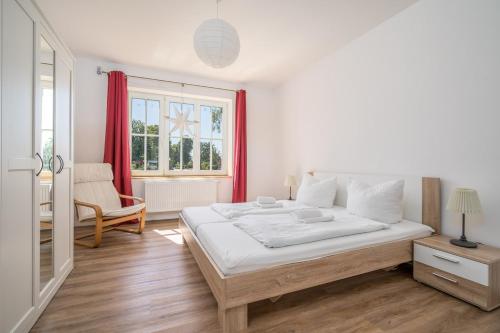 Apartment with Terrace image 10