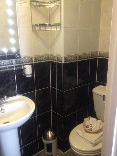 Avon Hotel, London (photo 8)