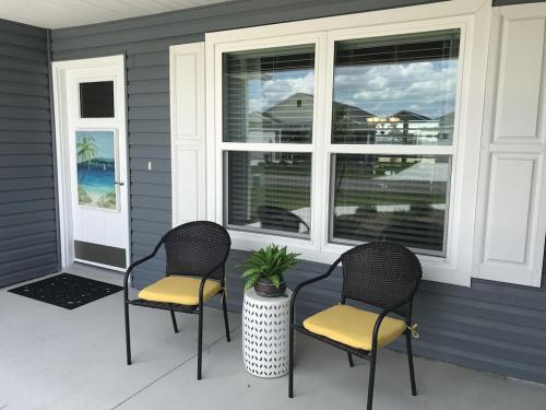 Located in The Villages WOW !!! Check out this LOCATION Walkable to Sawgrass Town Ctr, & Start Playing Golf for FREE GOLF CARD INCLUDED in Wildwood, USA