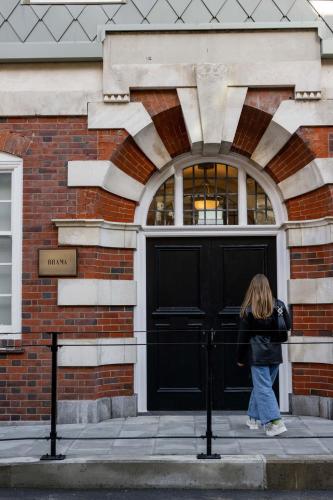 Entrance, Brama in Greater London South East