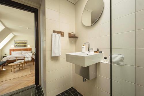 Hotel Mayfair - image 11