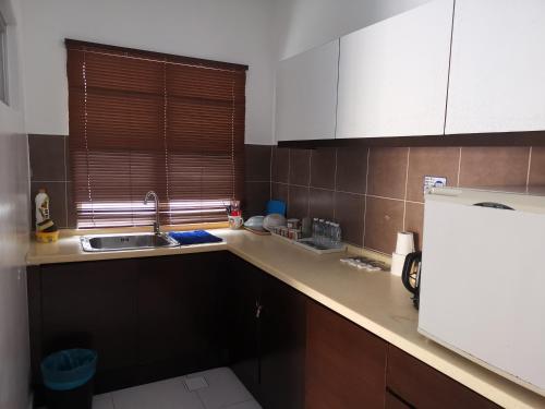 Gold Coast Morib Rerost By Sweetime Gold Coast Morib Rerost By Sweetime