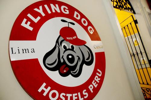 Flying Dog Hostel Lima