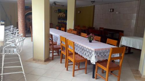 Restaurante, Hotel La Aldea in Atacames