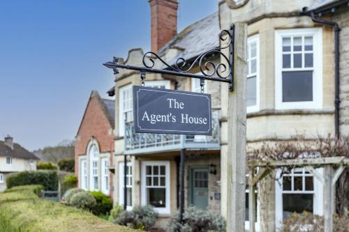. The Agents House, Bed & Breakfast