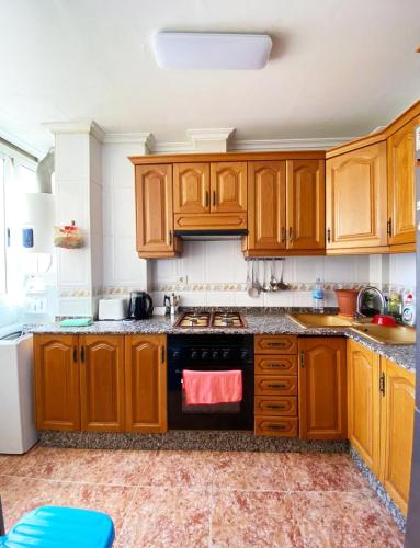 Rooms in Valencia Great Location in Shared Apartment, Валенсия (фото 6)