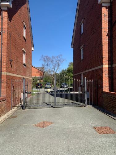 Kensington Luxury Apartment on Gated Development in Leafy edge of Chorley Town Centre