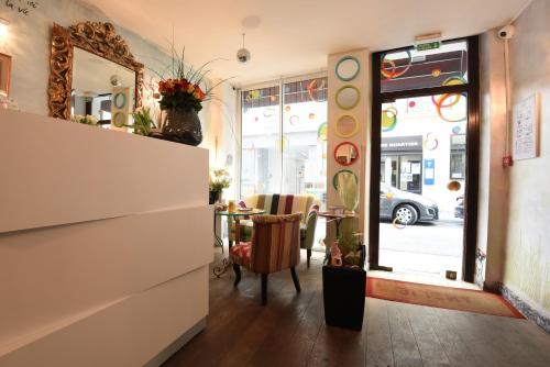 Amélie Hotel - image 11