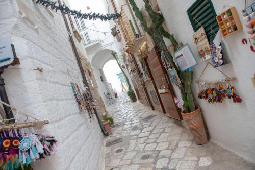 You & Me – Polignano a Mare, LA
