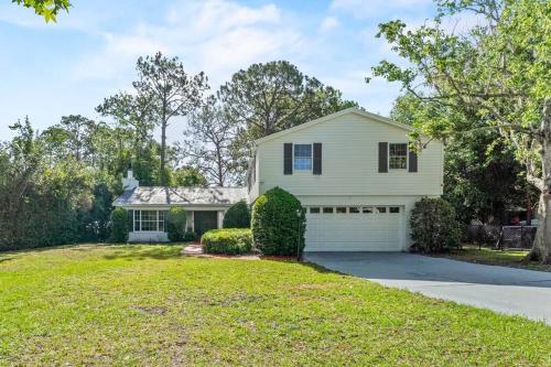 Luxury house on the Lake near Universal Studious in Orlando, USA