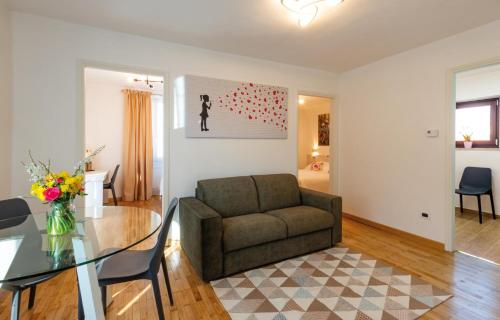 Ma Choupette Room Type - Two-Bedroom Apartment